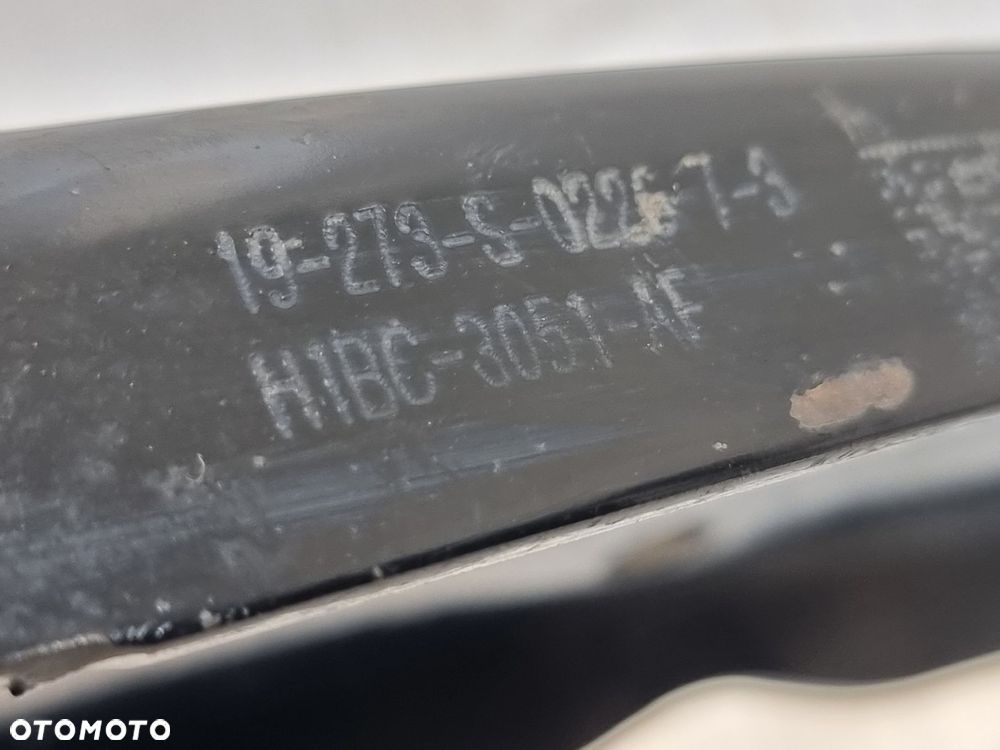 FORD FIESTA MK8 WAHACZ LEWY PRZÓD H1BC-3051-AF - 8