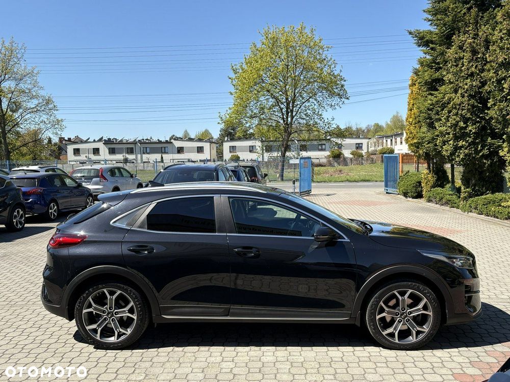 Kia XCeed 1.5 T-GDI L Business Line - 3
