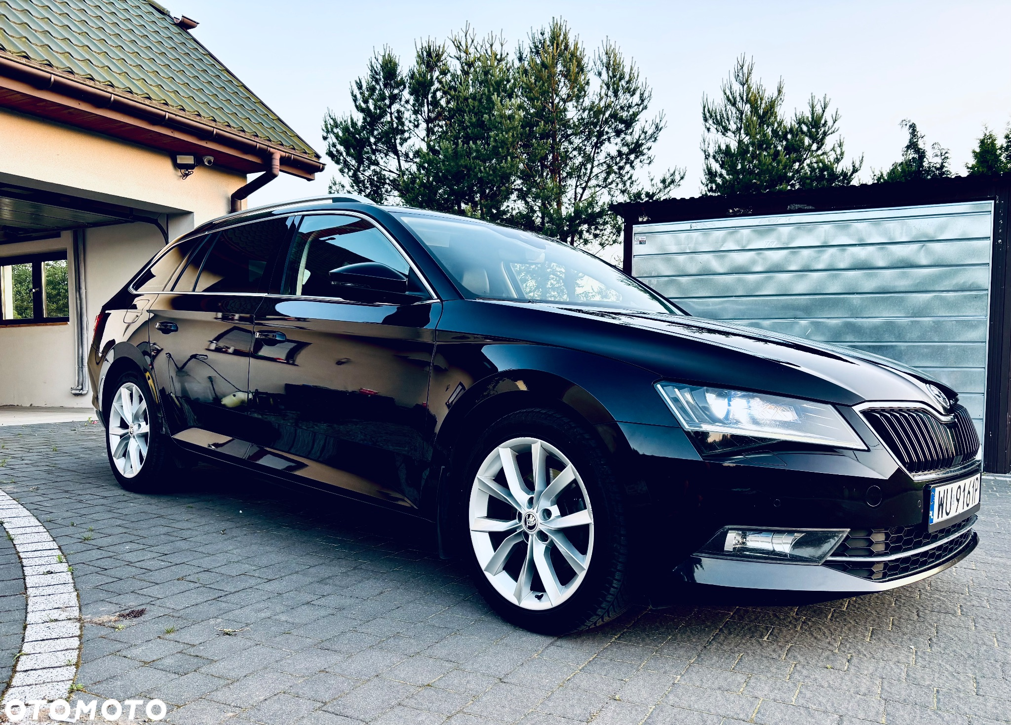 Skoda Superb 2.0 TDI 4x4 Style DSG - 5