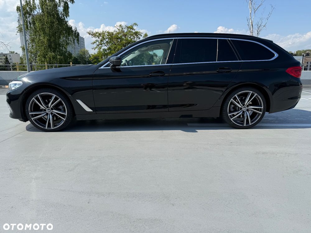 BMW Seria 5 520d xDrive Luxury Line - 3