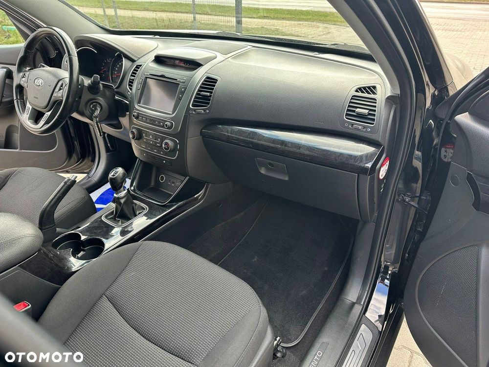 Kia Sorento - 8