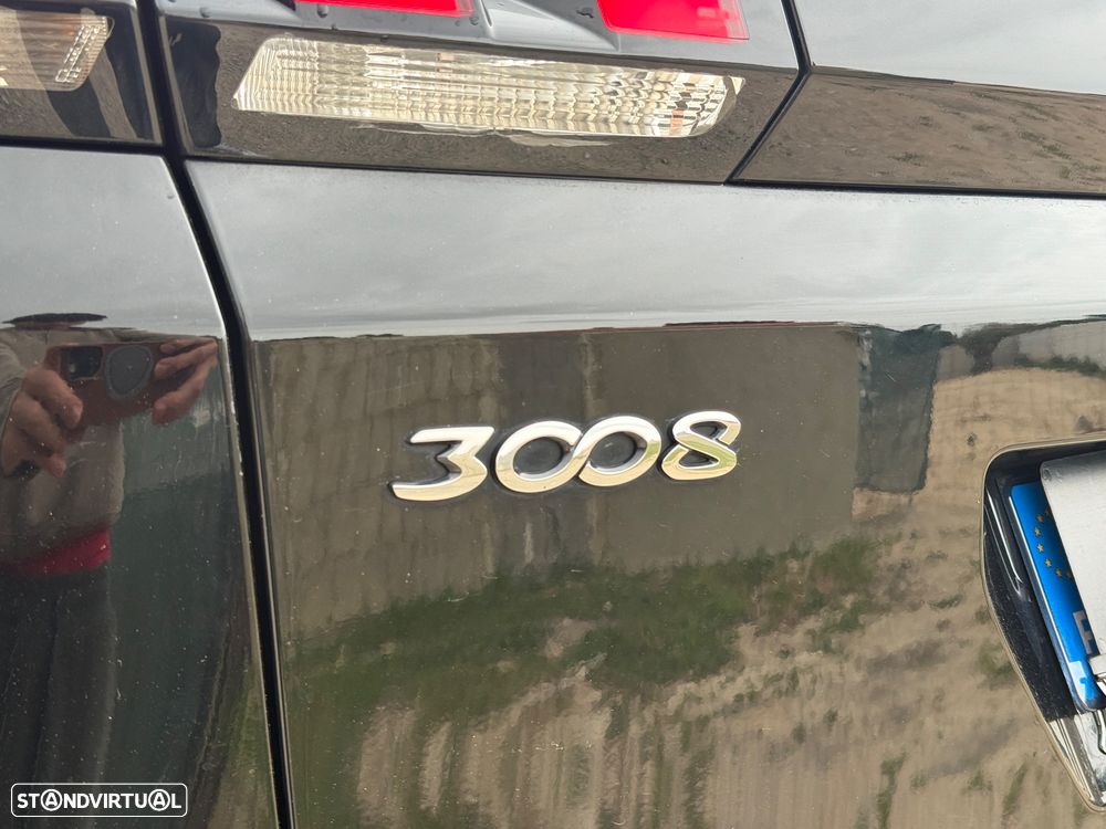 Peugeot 3008 1.2 PureTech Allure Pack EAT8 - 16