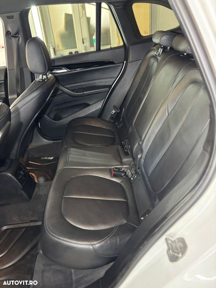 BMW X1 xDrive25i AT xLine - 7