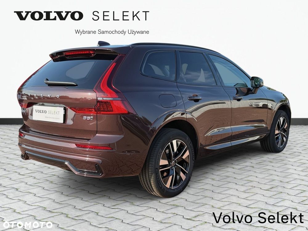Volvo XC 60 B5 B AWD Plus Dark - 6