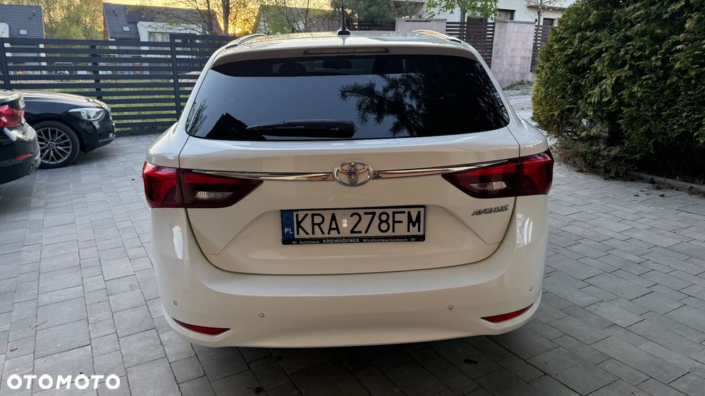 Toyota Avensis Touring Sports 1.8 Edition S+ - 16