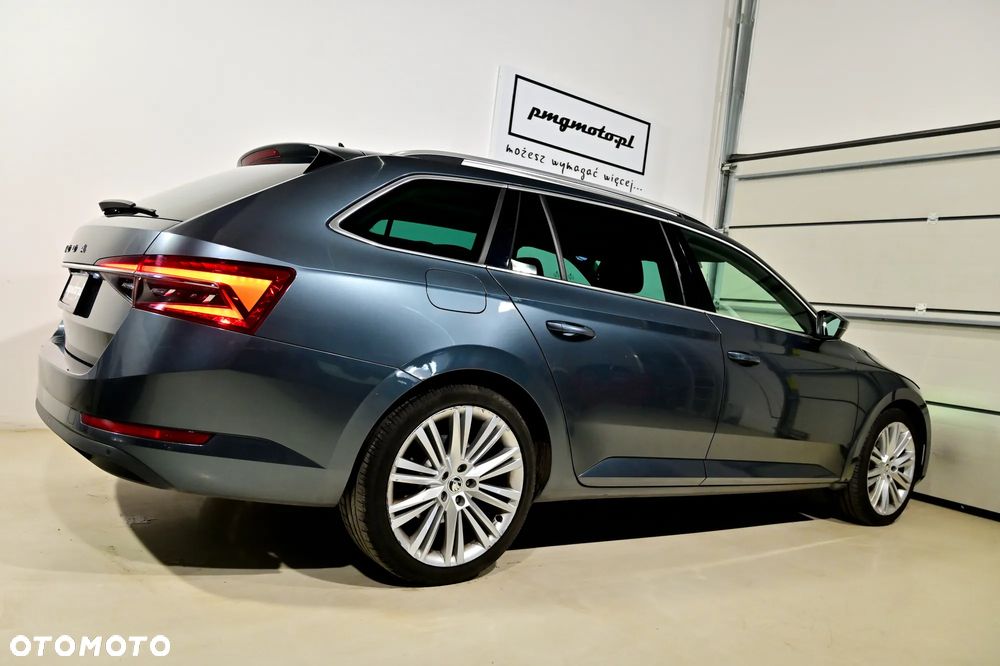 Skoda Superb 2.0 TDI SCR Ambition DSG - 31