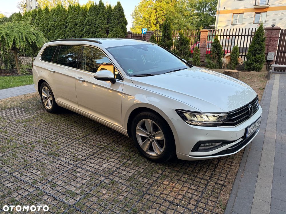 Volkswagen Passat 2.0 TDI SCR DSG 4Motion Business - 1