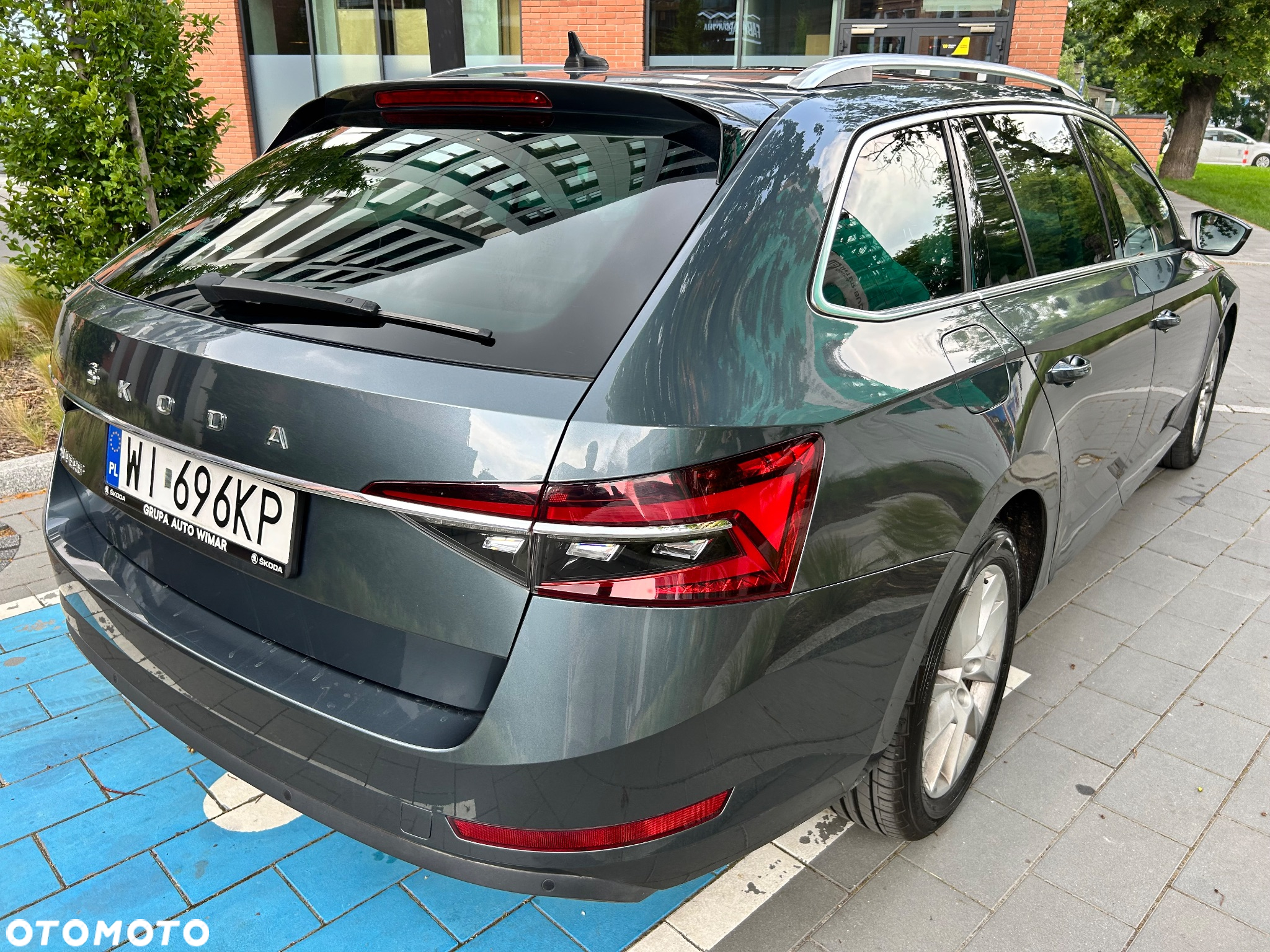Skoda Superb 2.0 TSI Style DSG - 17