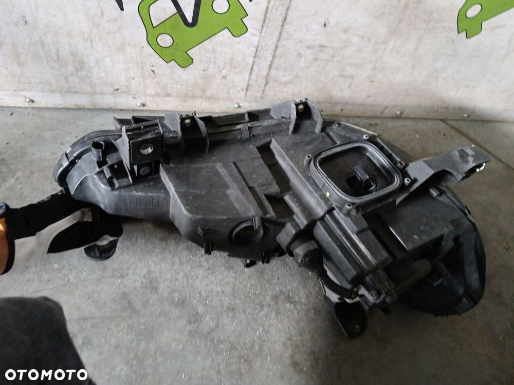 ALFA ROMEO GIULIA LAMPA XENON LEWA PRZÓD 50557247 - 8