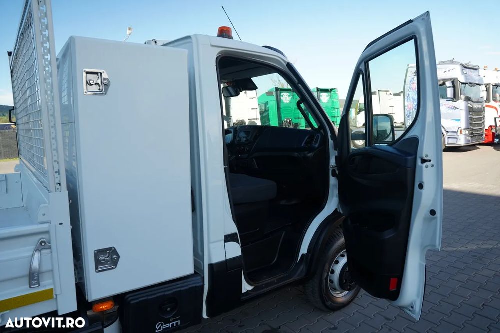 Iveco DAILY 70-180 / BASCULATOR SPATE 2.8 M / MTA: 7.0 T / BLOCARE PUNȚI / DUBLU / HI-MATIC - 36