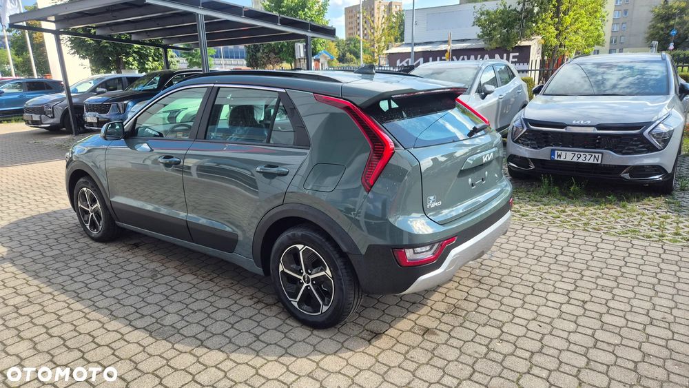 Kia Niro 1.6 GDI Hybrid M - 3