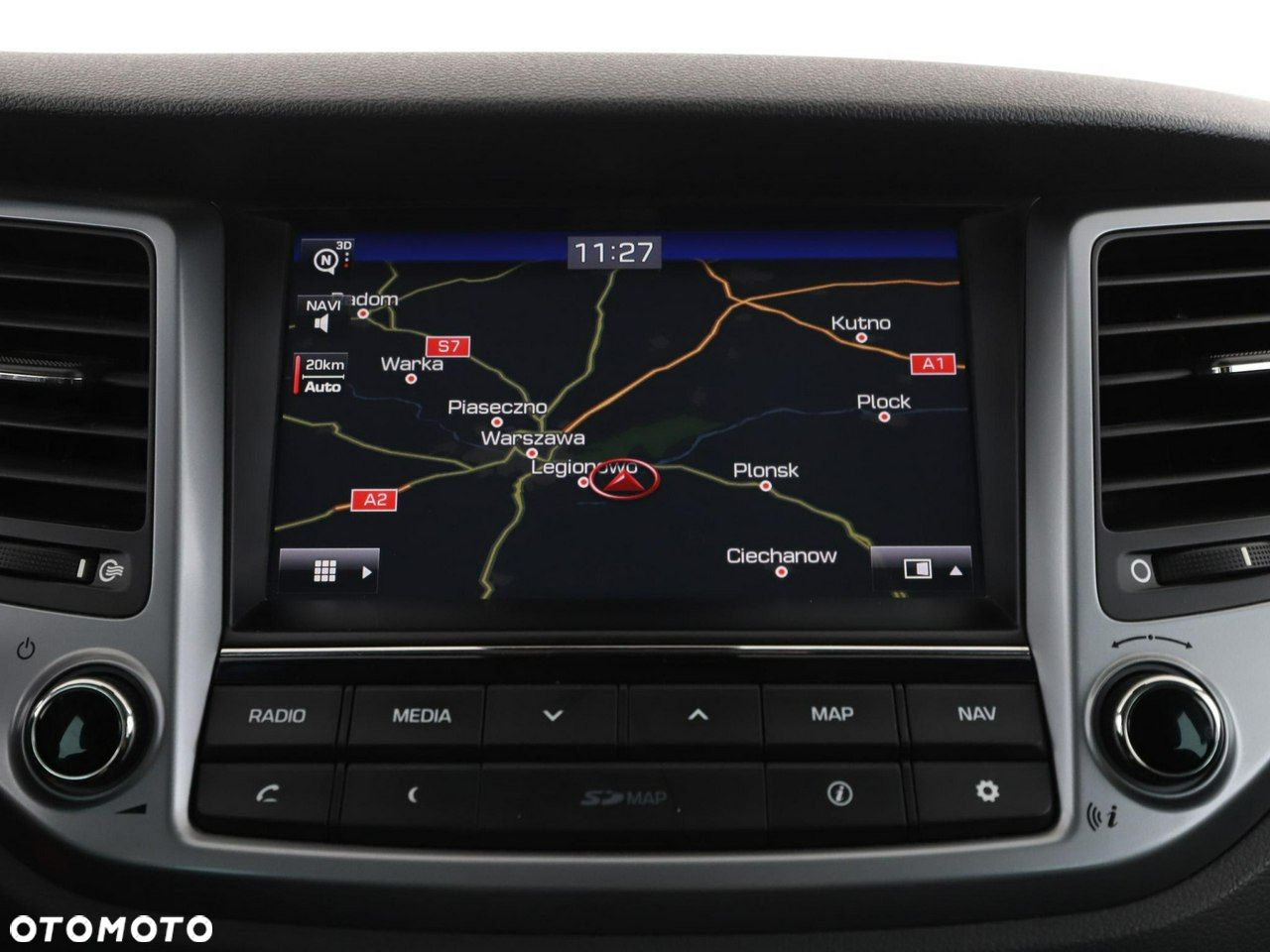 Hyundai Tucson 1.7 CRDI BlueDrive Style 2WD - 25
