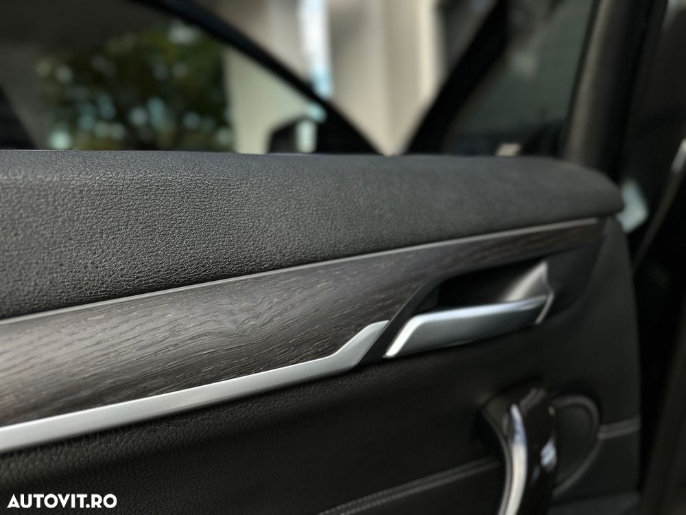 BMW X1 xDrive20d Aut. xLine - 24