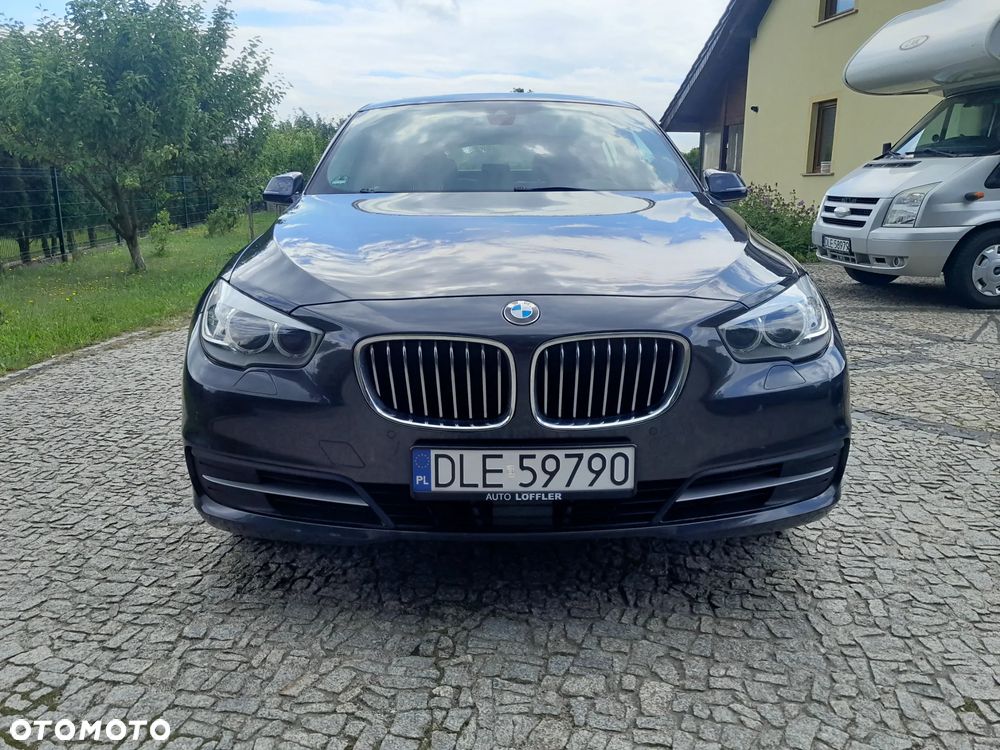 BMW 5GT - 2