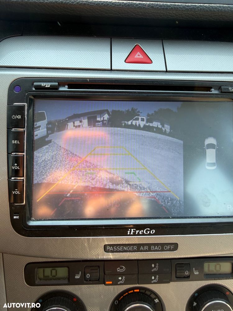 Volkswagen Passat 2.0 FSI Comfortline - 9