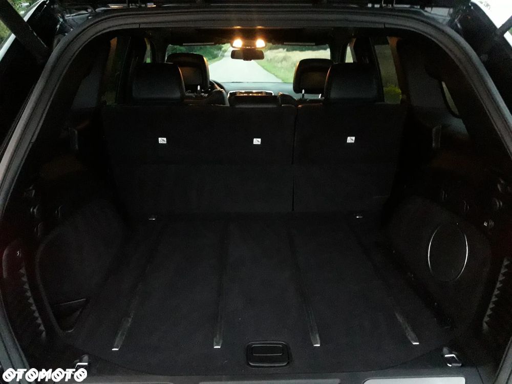 Jeep Grand Cherokee 5.7 V8 Overland - 14