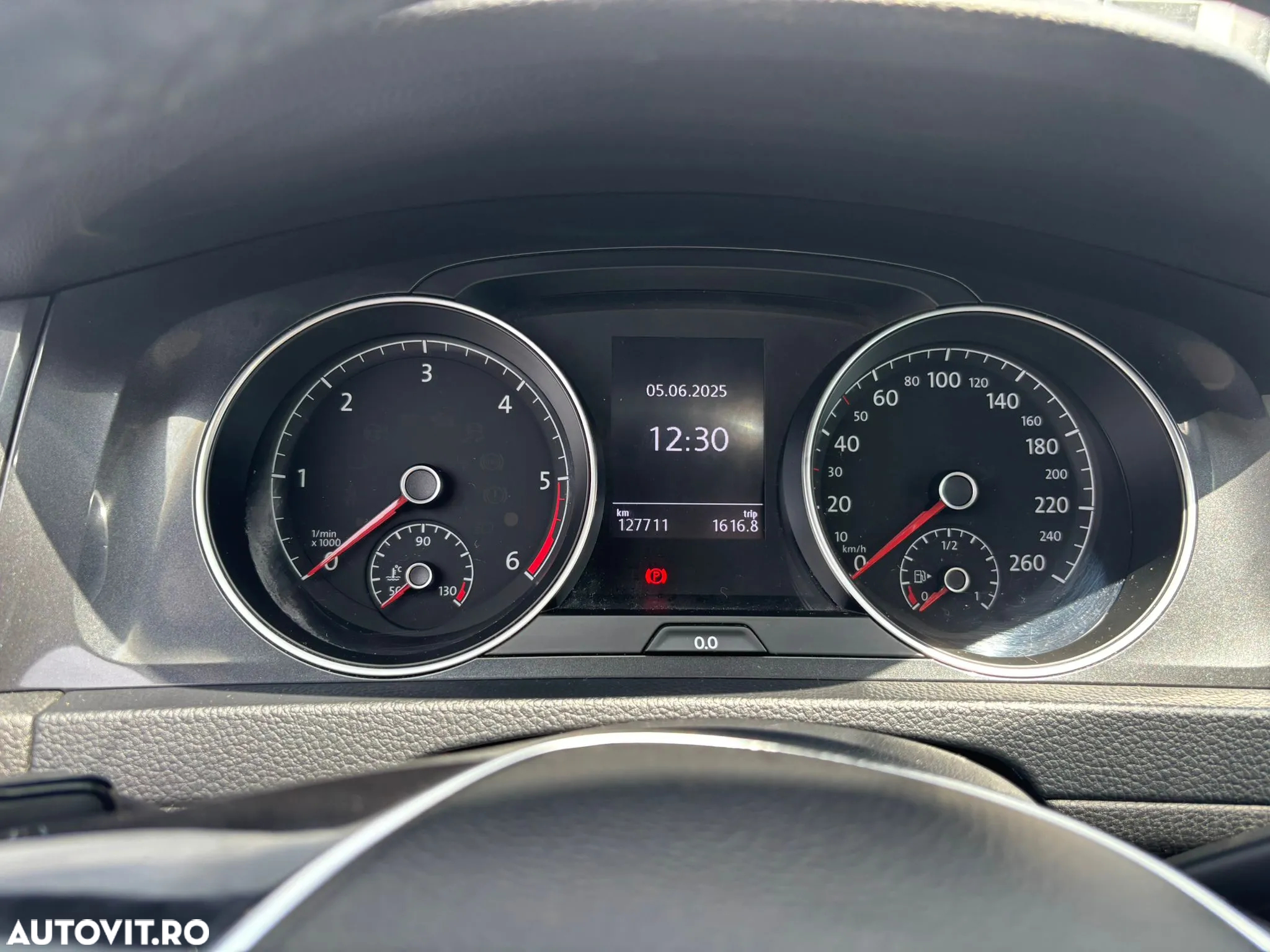 Volkswagen Golf - 13