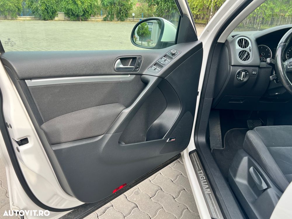 Volkswagen Tiguan 2.0 TDI CR DPF 4Motion DSG Sport&Style - 10