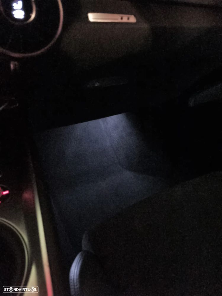 Audi TT Coupé 2.0 TDI S-line - 25