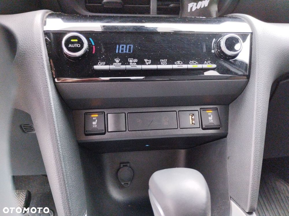 Toyota Yaris Cross Hybrid 1.5 Comfort - 19