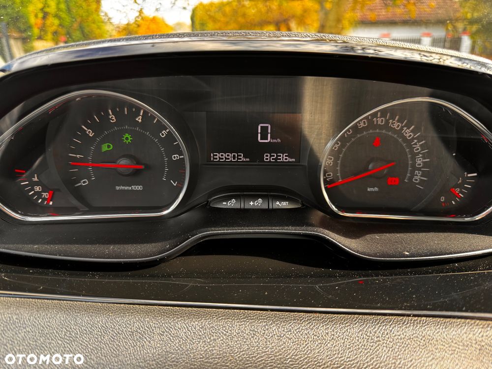 Peugeot 208 1.2 VTi Active - 22