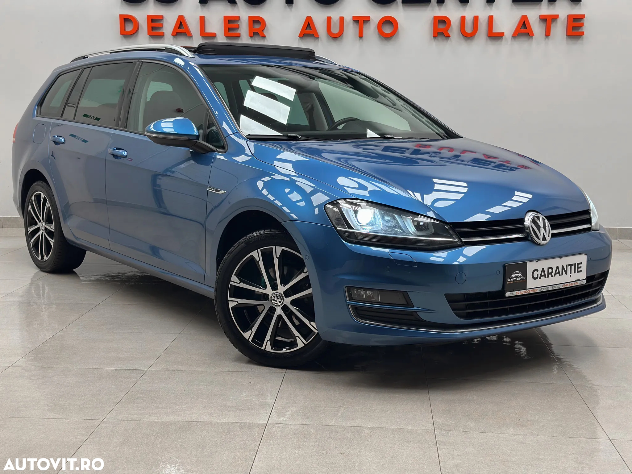 Volkswagen Golf 1.6 TDI BlueMotion Technology DSG Lounge - 9