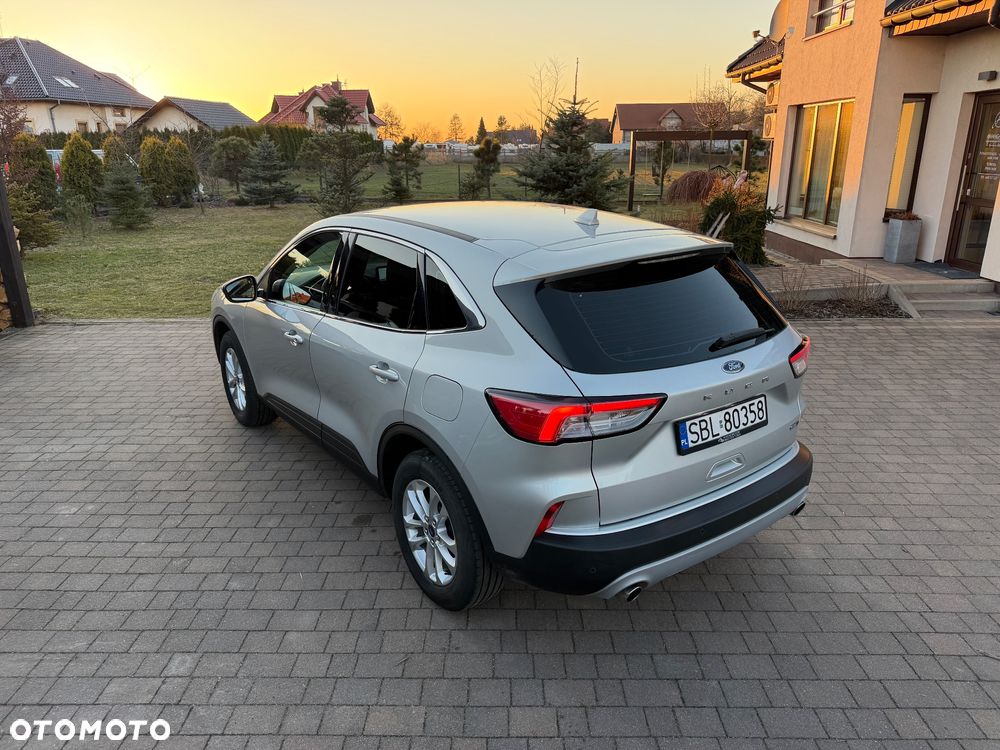 Ford Kuga 2.0 TDCi FWD Titanium - 6