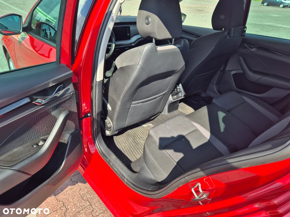 Skoda Octavia 1.5 TSI ACT Ambition - 9