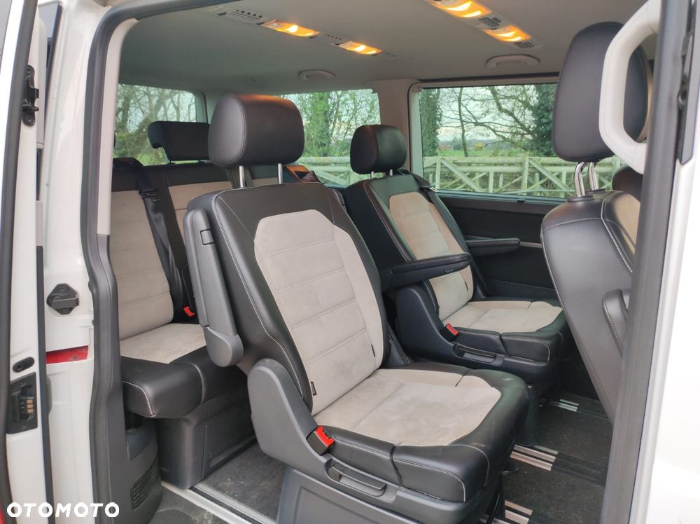 Volkswagen Multivan - 11
