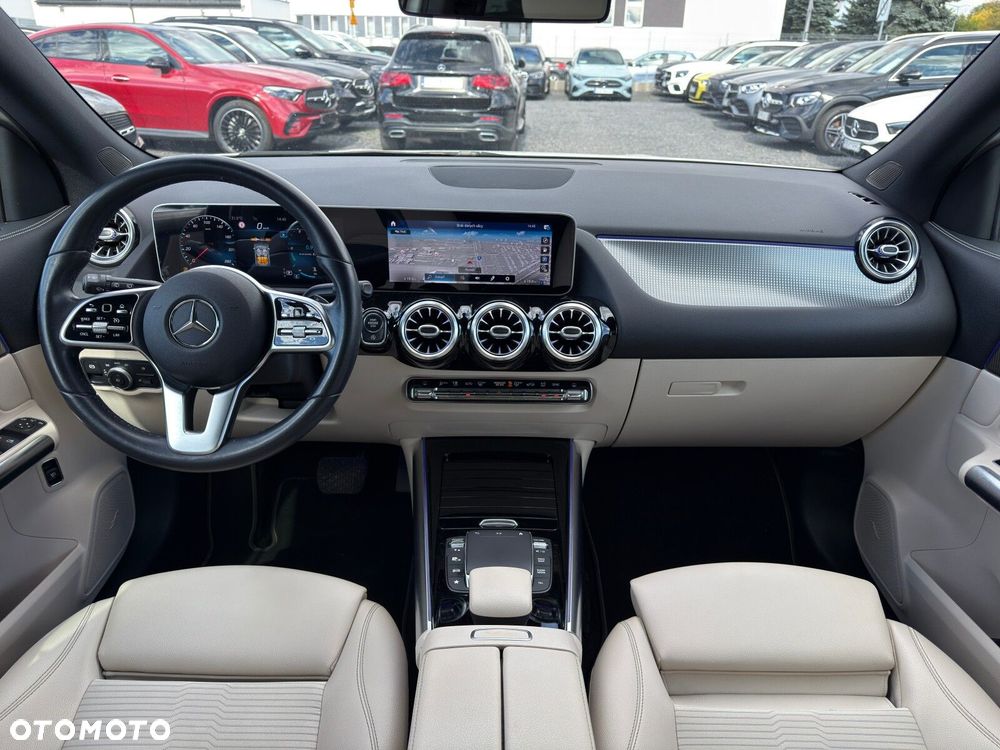 Mercedes-Benz GLA 200 Progressive - 19