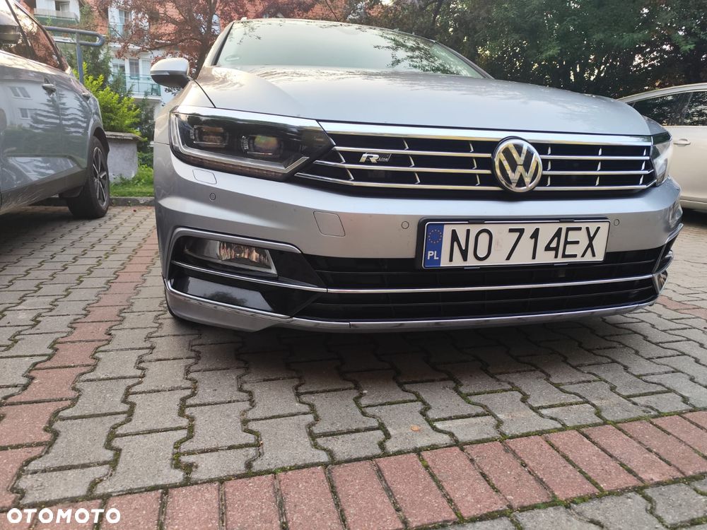 Volkswagen Passat 2.0 TDI SCR DSG Comfortline - 10