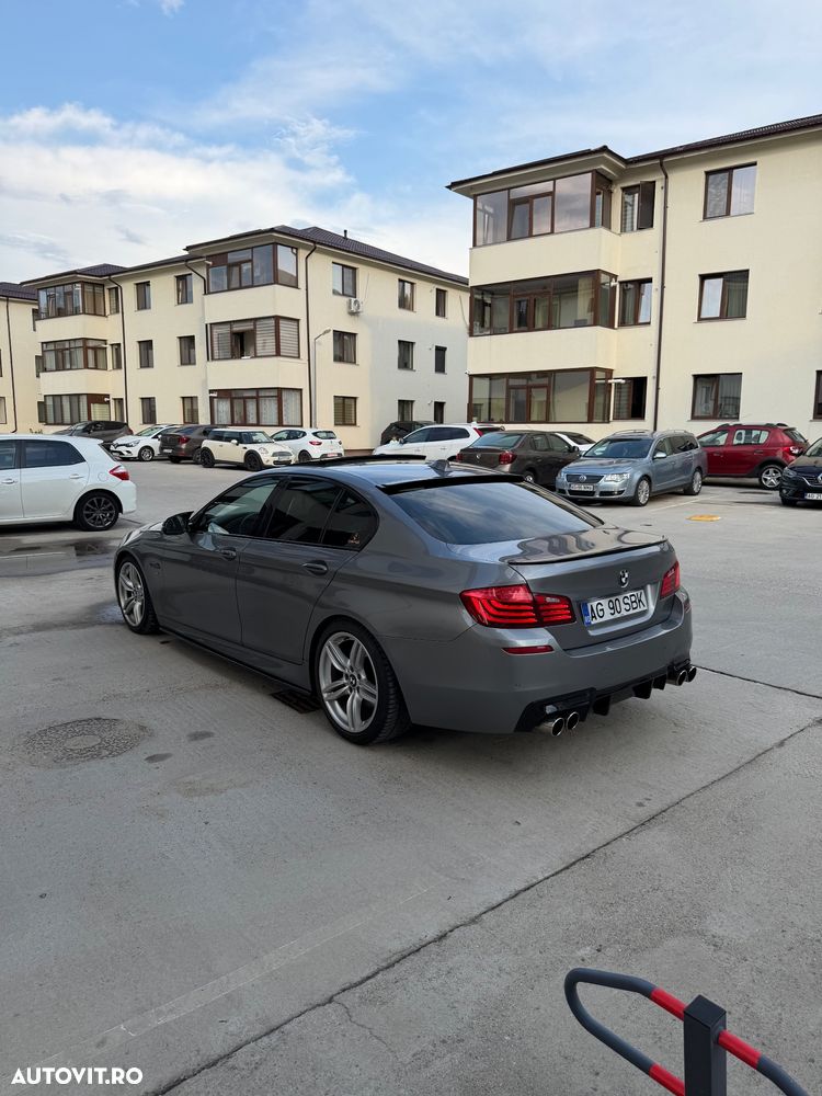 BMW Seria 5 530d xDrive Sport-Aut. - 13