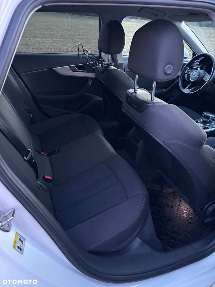 Audi A4 Avant 2.0 TDI S tronic - 18