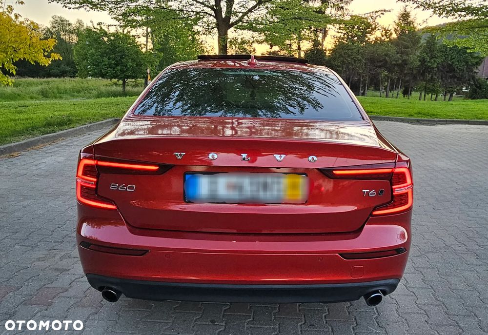 Volvo S60 T6 AWD Momentum Pro - 13