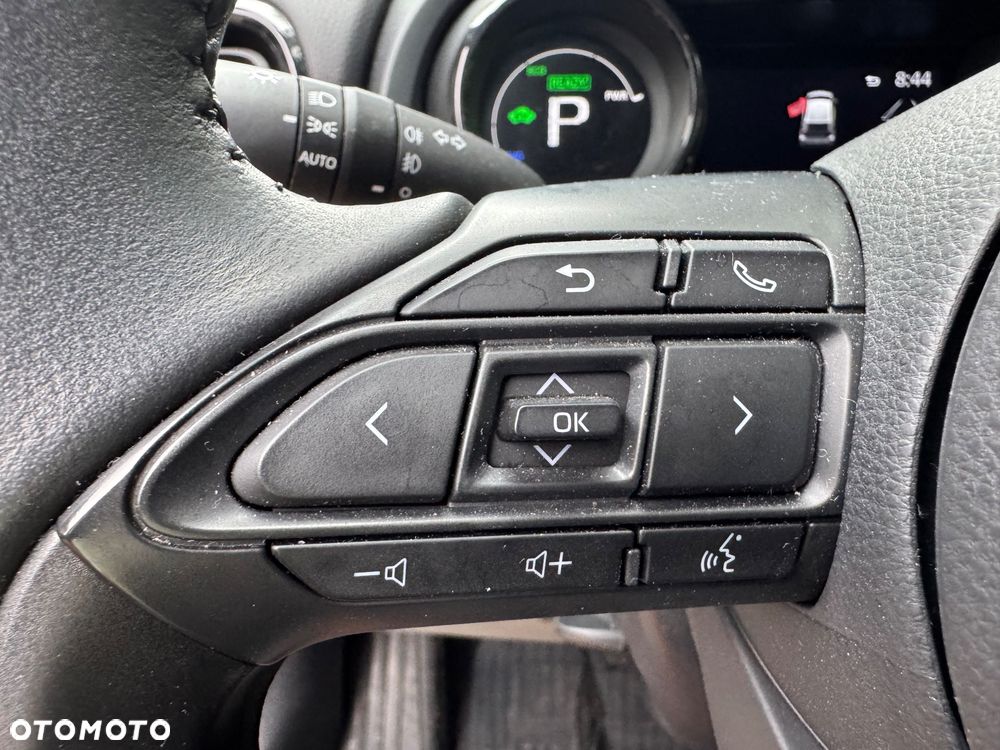 Toyota Yaris Hybrid 1.5 Executive - 21
