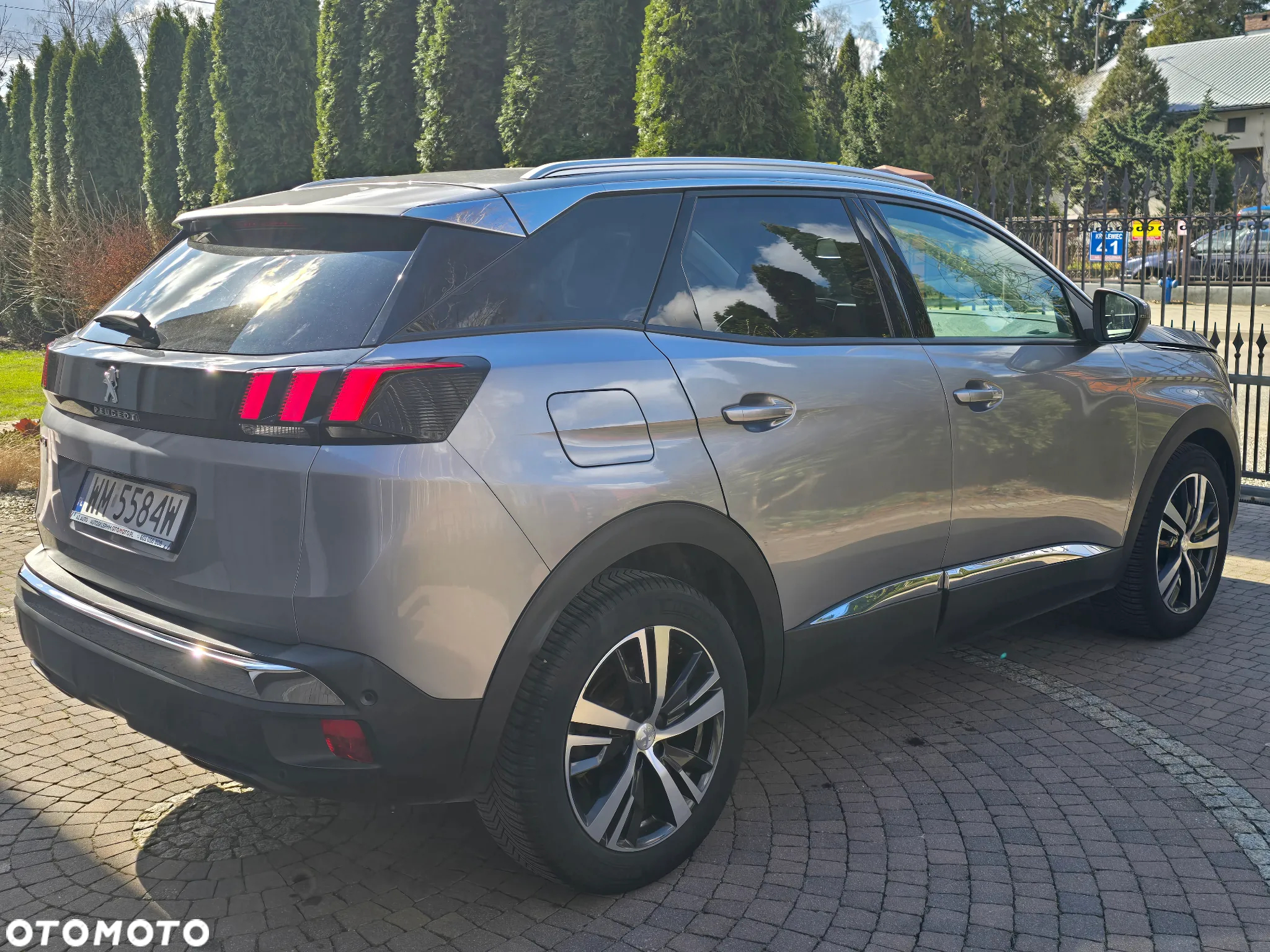 Peugeot 3008 1.2 PureTech Allure Pack S&S - 21