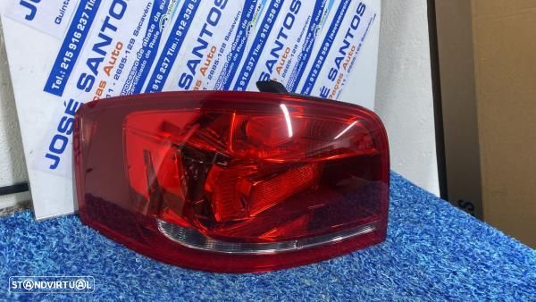Farolim Ilharga Esq Audi A3 (8P1) - 1