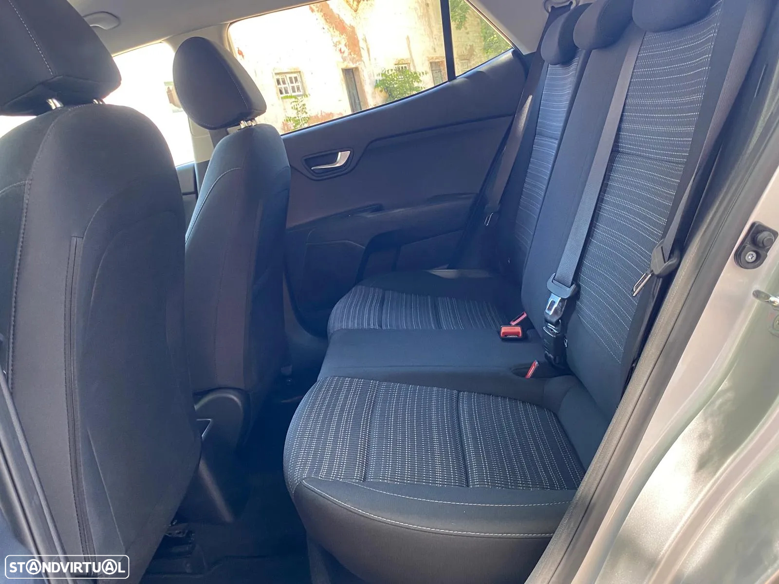 Kia Stonic 1.0 T-GDI Drive - 9