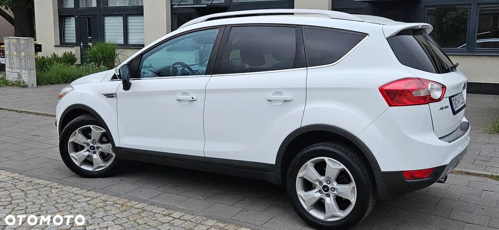 Ford Kuga 2.0 TDCi Titanium - 4