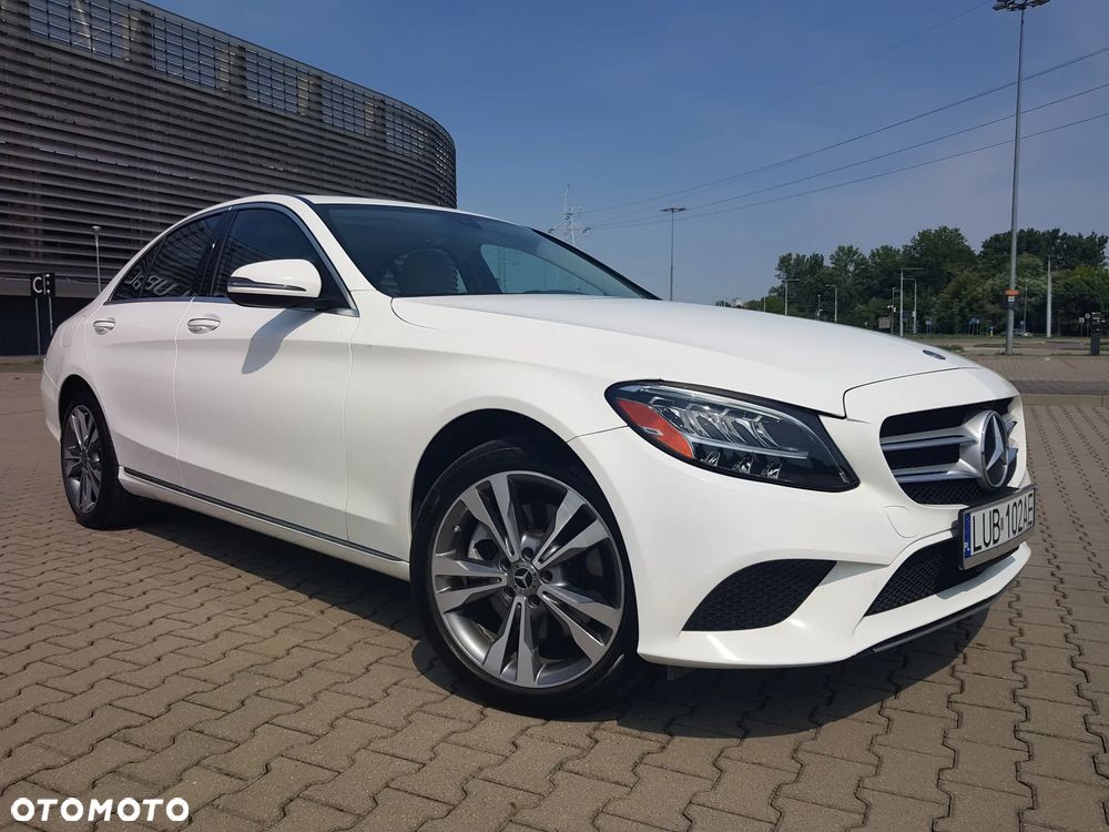 Mercedes-Benz Klasa C 300 4Matic 9G-TRONIC Exclusive - 7
