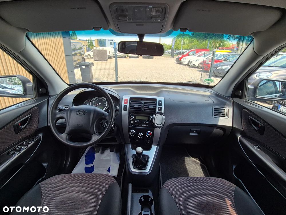 Hyundai Tucson 2.0 2WD GLS Style - 30