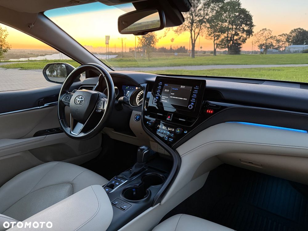 Toyota Camry 2.5 Hybrid Prestige CVT - 5