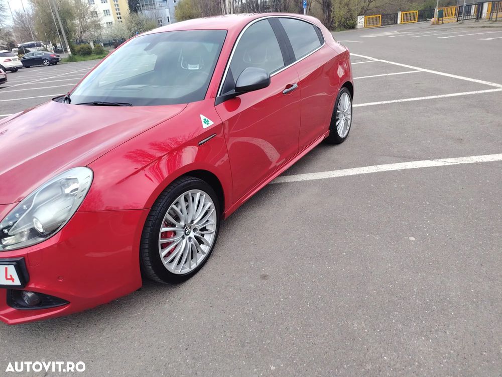 Alfa Romeo Giulietta 1.8 TBi 16V TCT Quadrifoglio Verde - 2