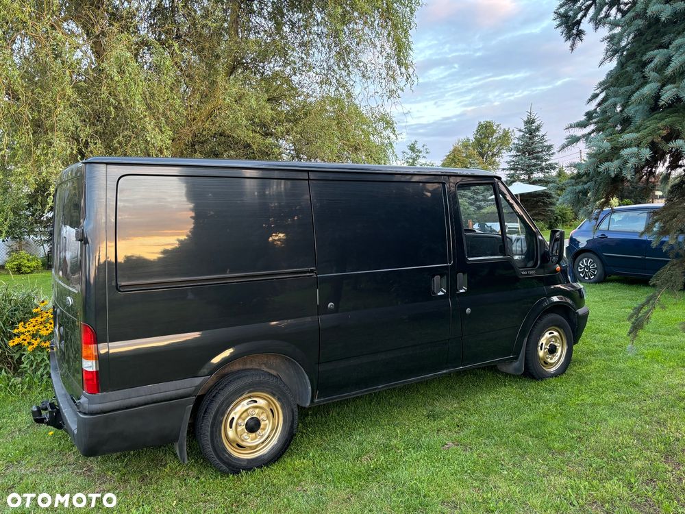 Ford Transit - 11
