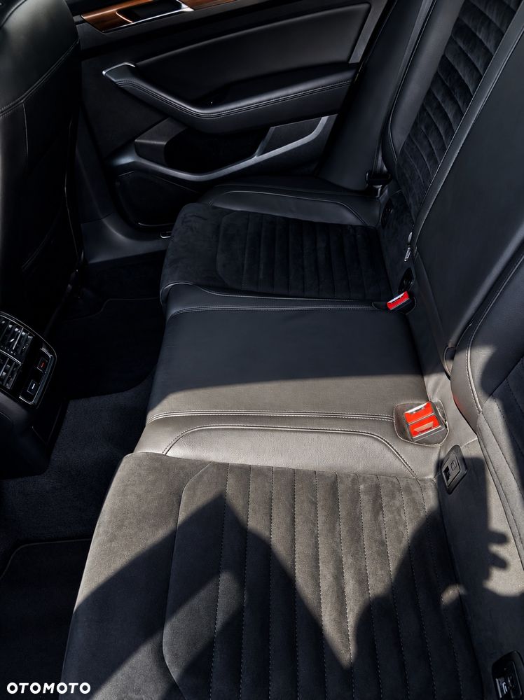 Volkswagen Passat - 6