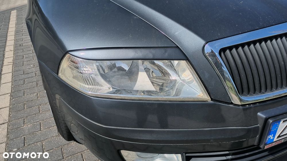 Skoda Octavia 1.6 Combi Style - 5