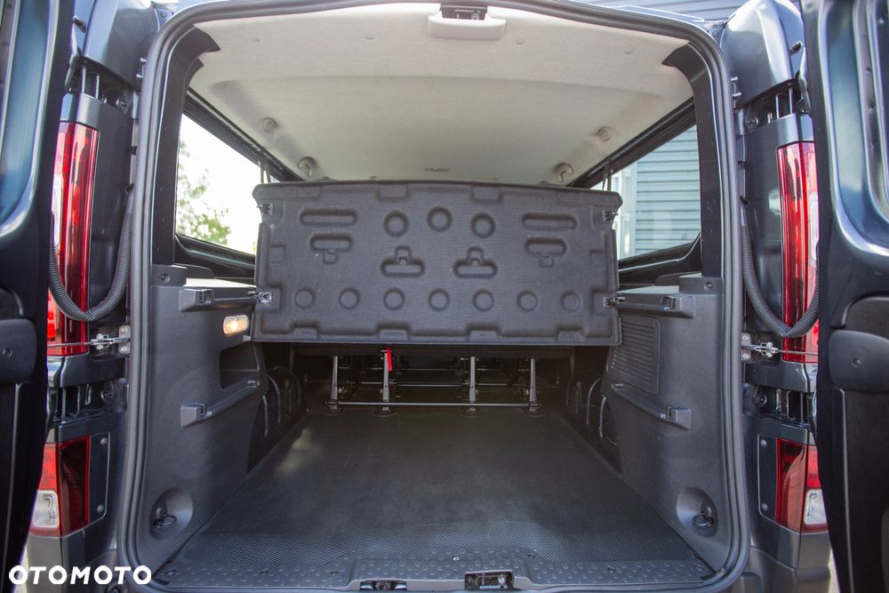 Renault Trafic - 6