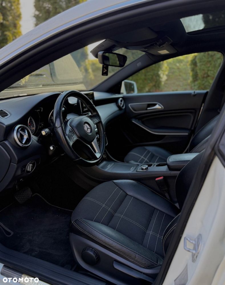 Mercedes-Benz CLA - 8