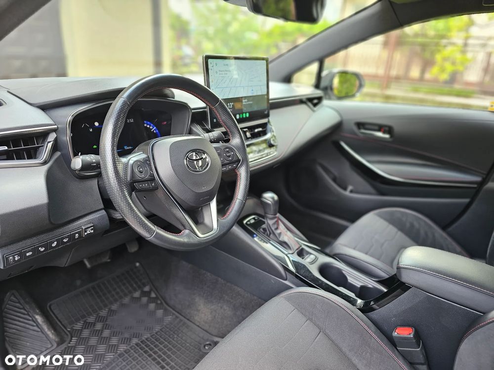 Toyota Corolla 1.8 Business Edition - 16