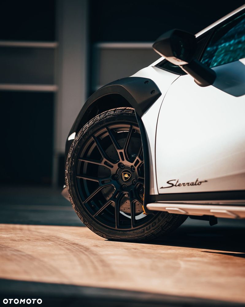 Lamborghini Huracan - 6